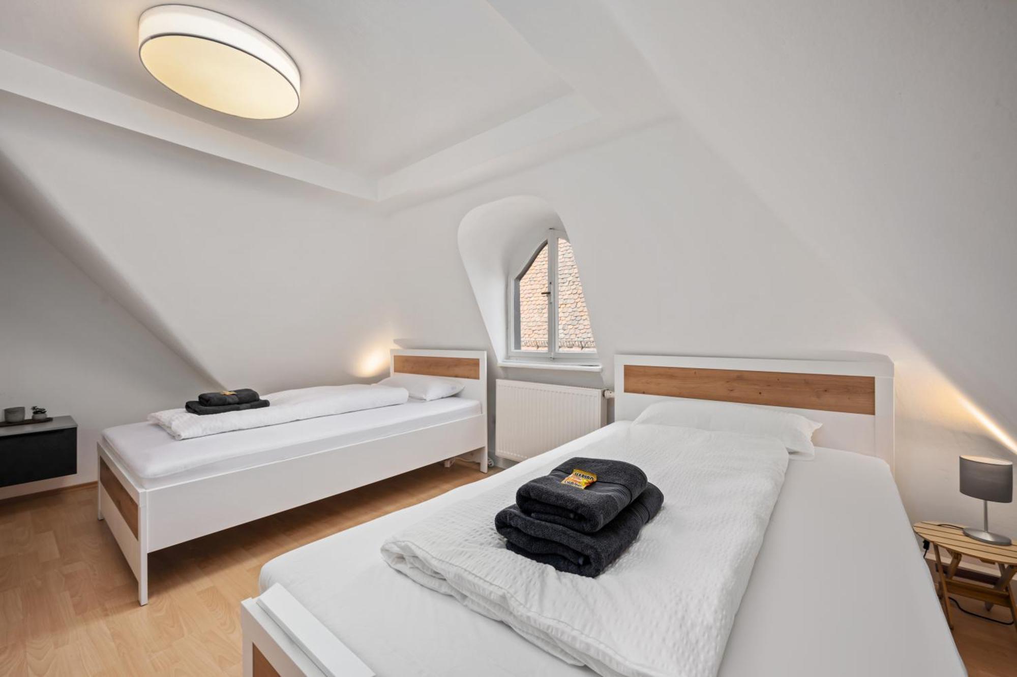 Modernes Appartementhaus Mit Self-Checkin Im Herzen Der Stadt Bad Kissingen Zimmer foto